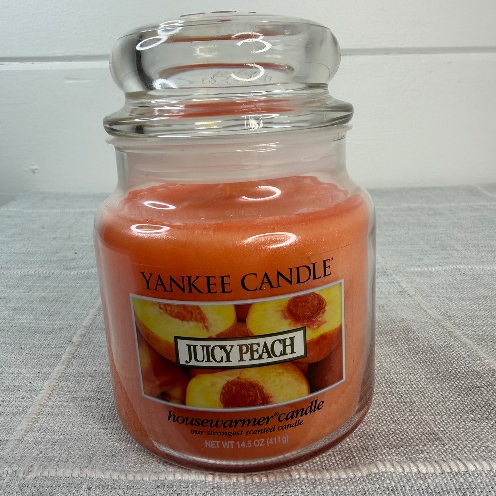 Yankee Candle Juicy Peach 14.5oz NEW Retired Fruity Summer Scent